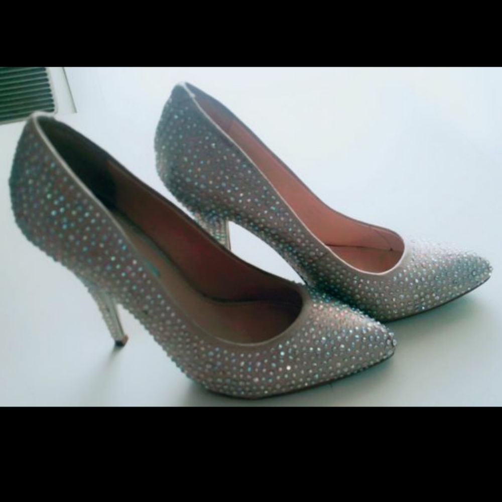 Betsey Johnson bling heals size 8
